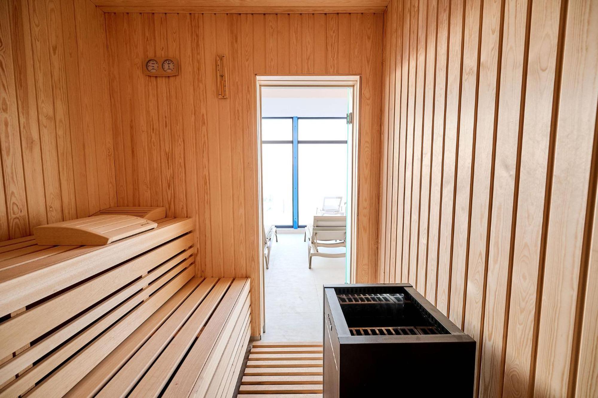 Soleil Anne Studio In Infinity Beach Resort - Parking 마마이아 외부 사진